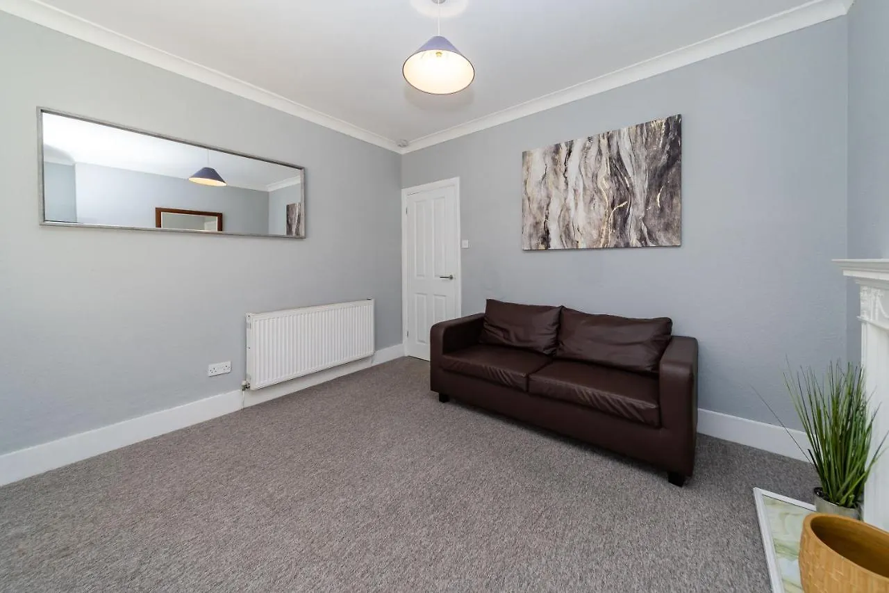Central One Bedroom Flat Next To Seafront Montp Brighton